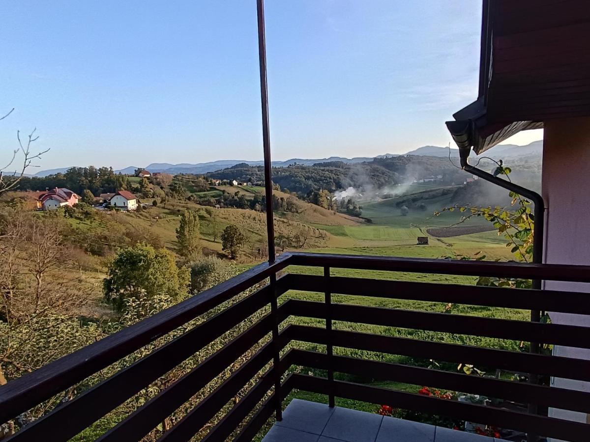 Hiska Na Gorci Podčetrtek Exterior foto